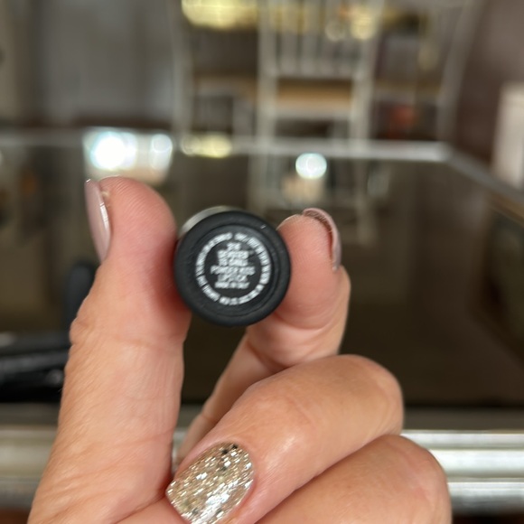 MAC Powder Kiss Lipstick - Picture 3 of 5